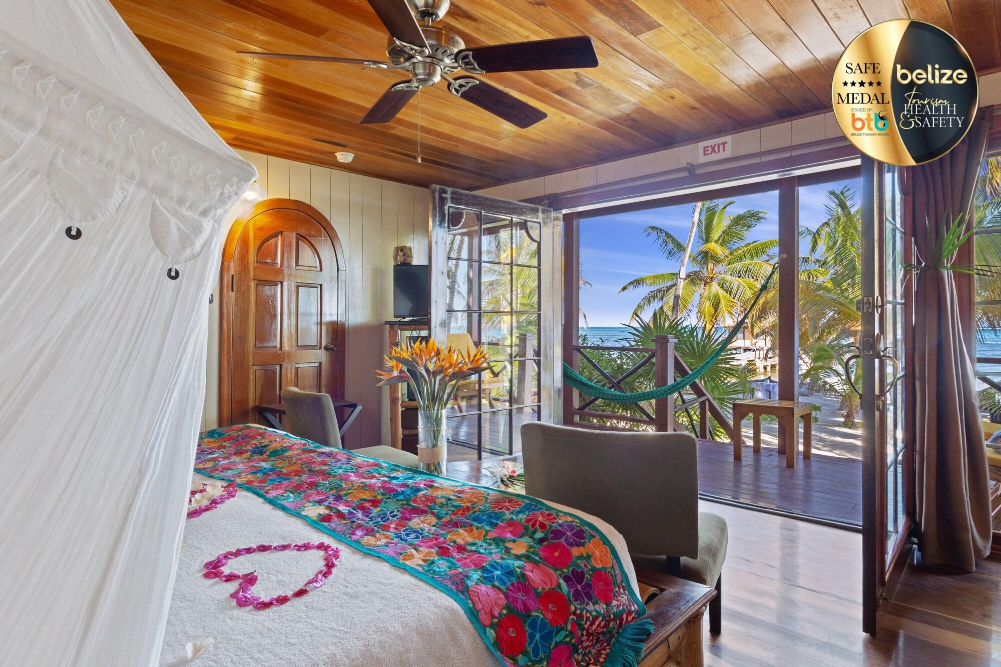 Portofino Beach Resort-An Authentic Island Escape! Сан-Педро Экстерьер фото